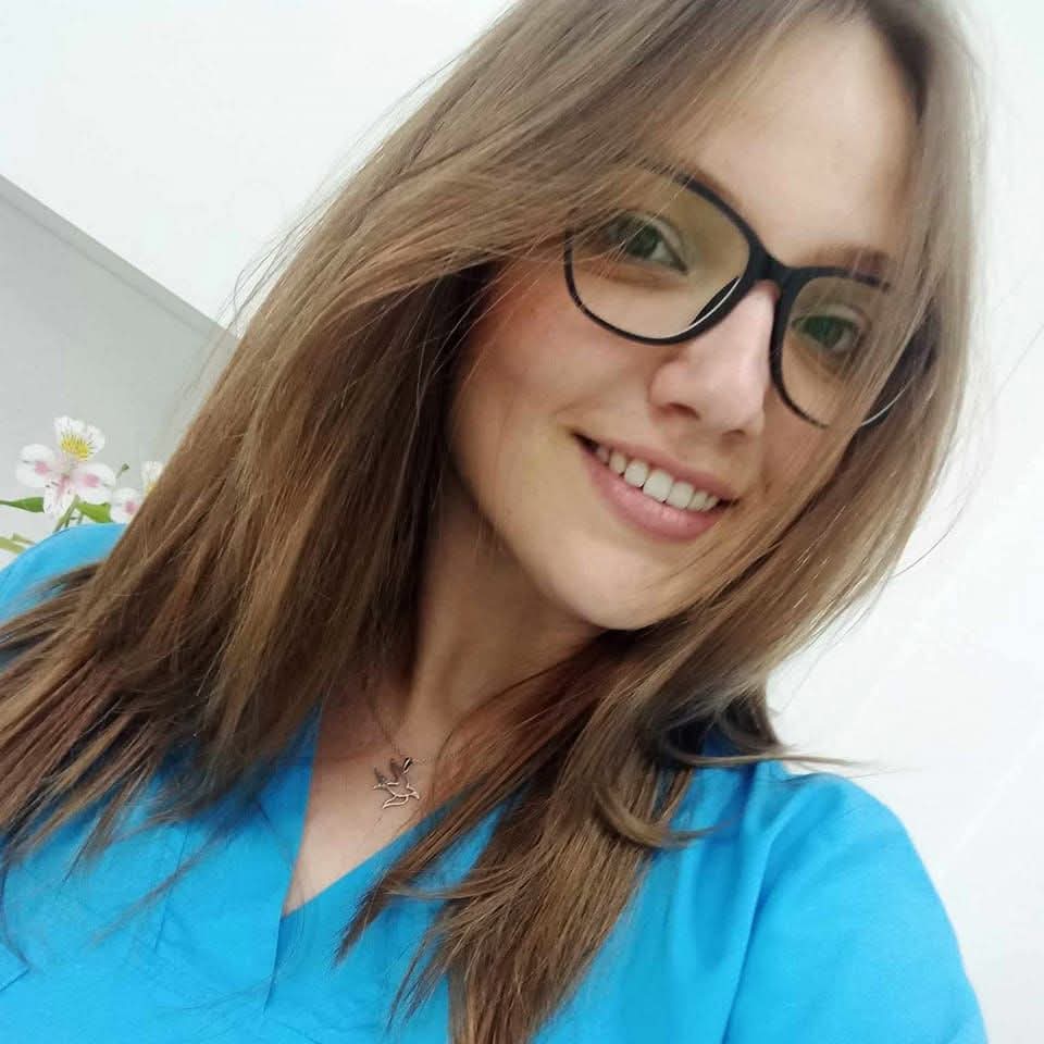 д-р Деница Иванова